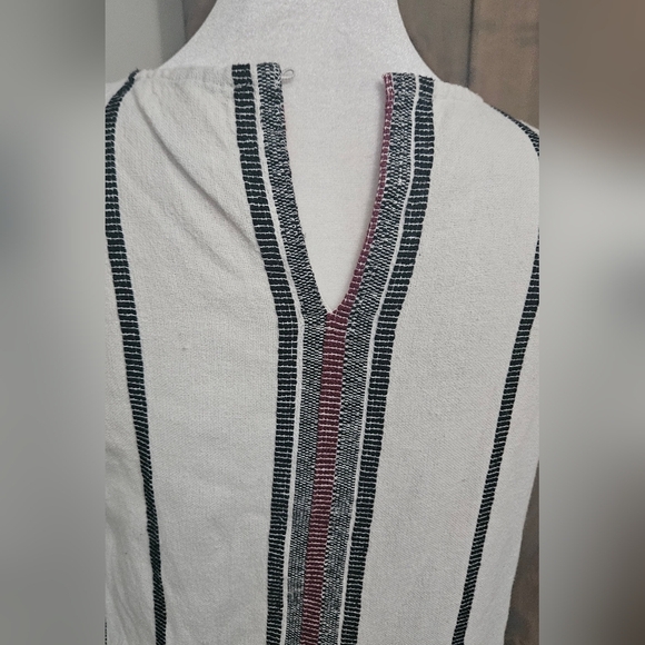 RD STYLE Textured Cotton Striped Sheath Mini Dress In White/navy/red. Size Small - Picture 14 of 15